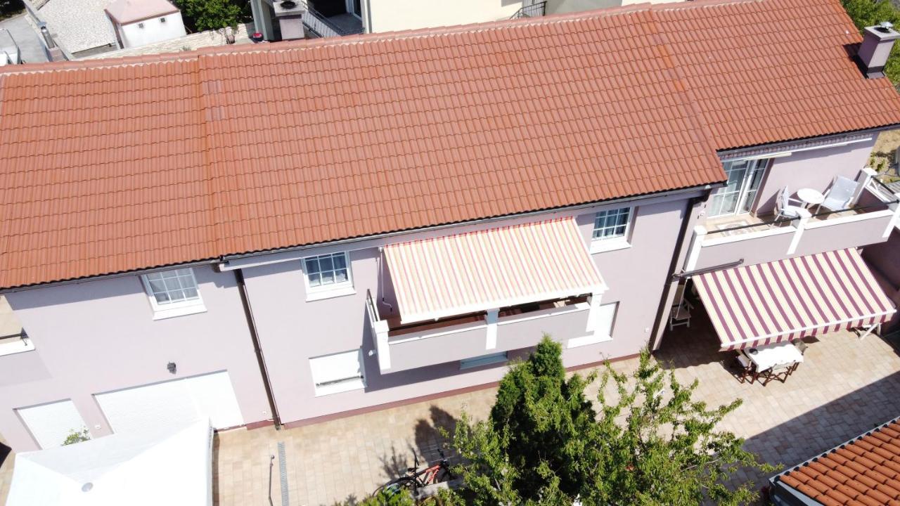 Bmb Apartments セニ エクステリア 写真