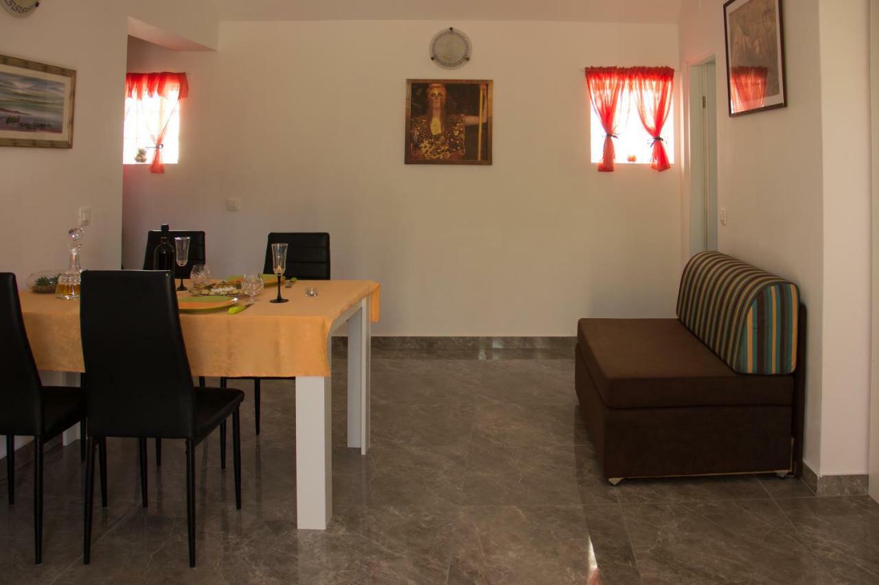Bmb Apartments セニ エクステリア 写真